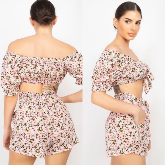 Floral print crop top and short - Picture 9 of 15